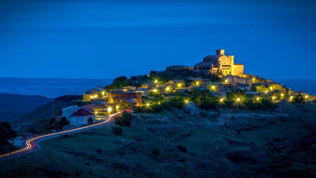 Agrovillaujue Apartamentos Rurales Exterior photo